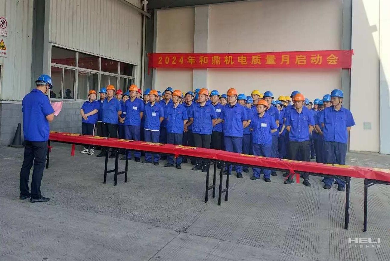 辅导作带头讲话.jpg